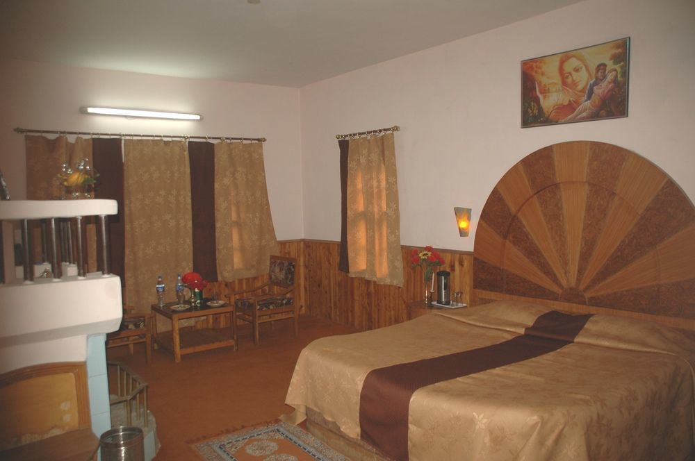 Hilltone Resorts & Spa Manāli Exterior foto